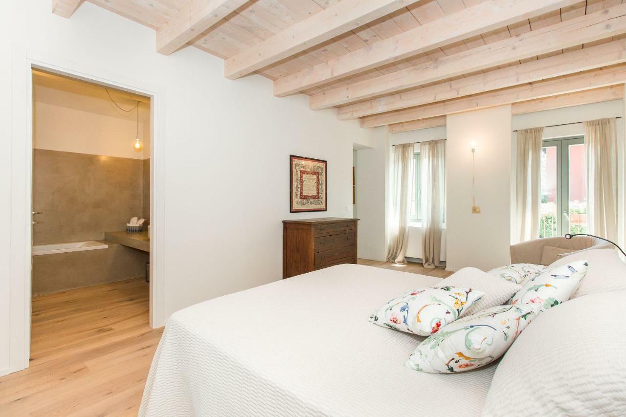 Appartamenti Presso Cascina La Melagrana Costigliole d'Asti Bagian luar foto