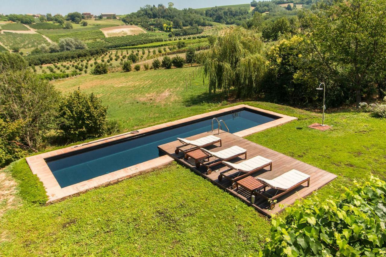 Appartamenti Presso Cascina La Melagrana Costigliole d'Asti Bagian luar foto