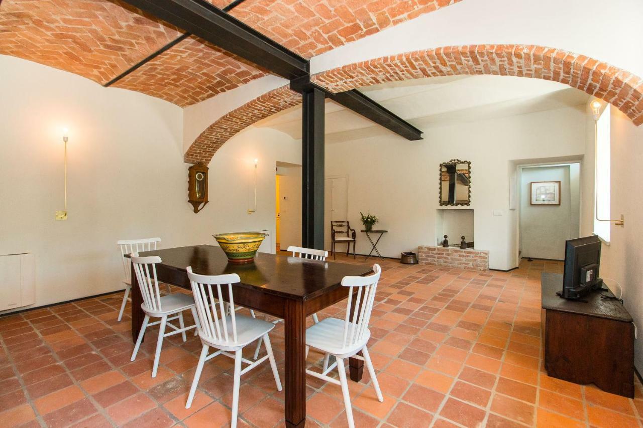 Appartamenti Presso Cascina La Melagrana Costigliole d'Asti Bagian luar foto